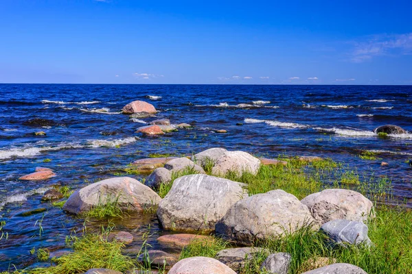 Lago Ladoga Costa Pintoresca Con Rocas Cabo Mustaniemi Cerca Ciudad — Foto de Stock