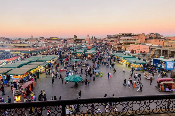 Marrakesch Marokko Dezember 2018 Marktplatz Jamaa Fna Djemaa Fnaa Djema — Stockfoto