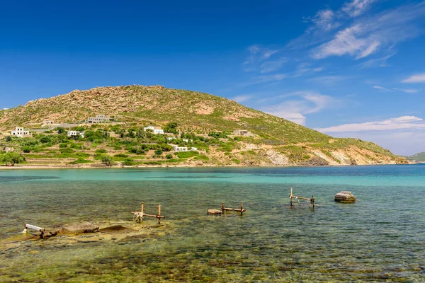 Agriolivadoビーチはパトモス島 ドデカネス ギリシャの美しい砂浜です — ストック写真
