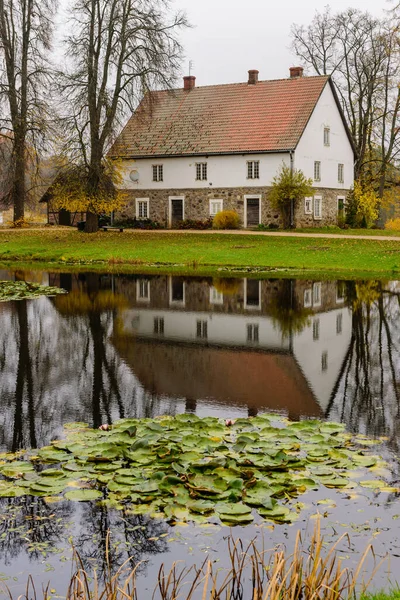 拉脱维亚农村 拉脱维亚Sigulda Gauja国家公园美丽的秋天风景 — 图库照片