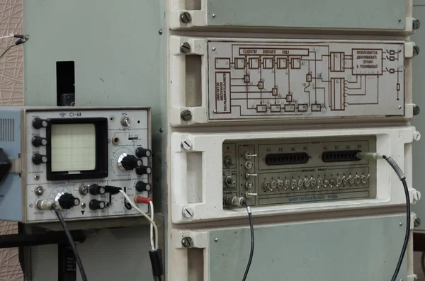 Nahaufnahme Des Oszilloskops Detail Elektrisches Labormessgerät Und Messgerät — Stockfoto