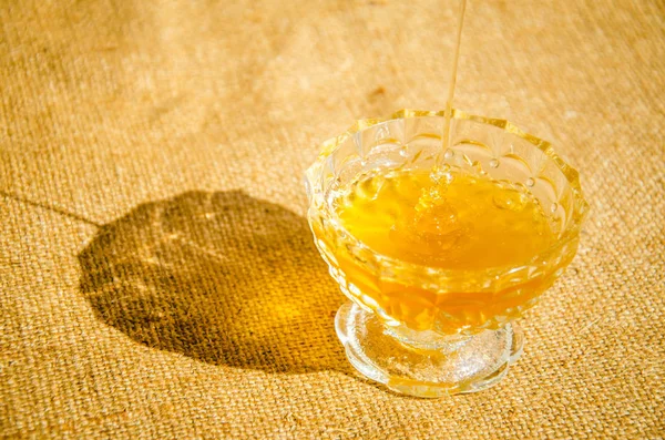 Close View Sweet Honey Served Glass Bowl — Stock Photo, Image