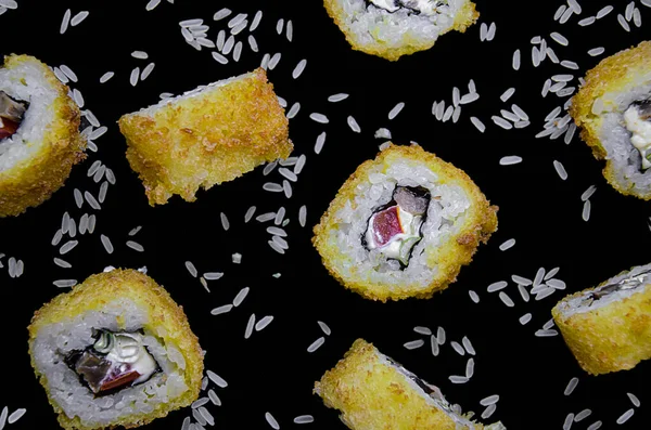 Sushi Rolki Ciemnym Tle Miejsca Kopiowania — Zdjęcie stockowe