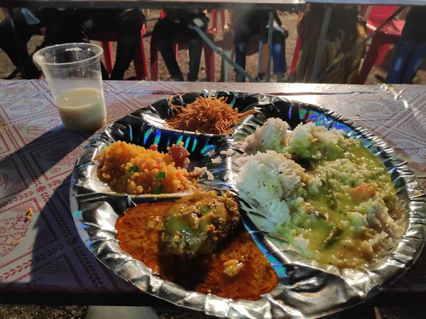 Comida Celebración Del Pueblo Indio Para Invitados Con Algunas Especias — Foto de Stock