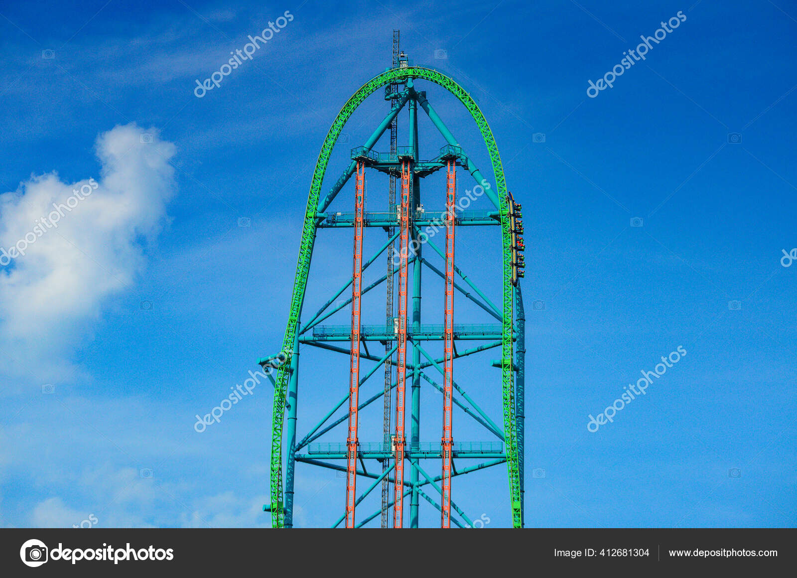 270 Six Flags Great Adventure Images, Stock Photos, 3D objects