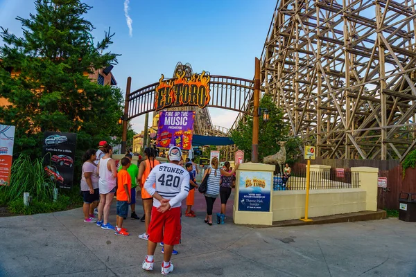 Jackson Township Juni 2016 Gäste Amüsieren Sich Six Flags Great — Stockfoto