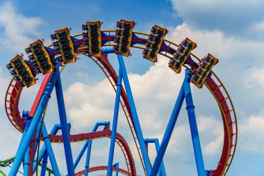 Altı Bayrak 'taki Süpermen hız treni Büyük Macera Jackson, New Jersey, ABD' de bulunan ünlü bir lunapark.