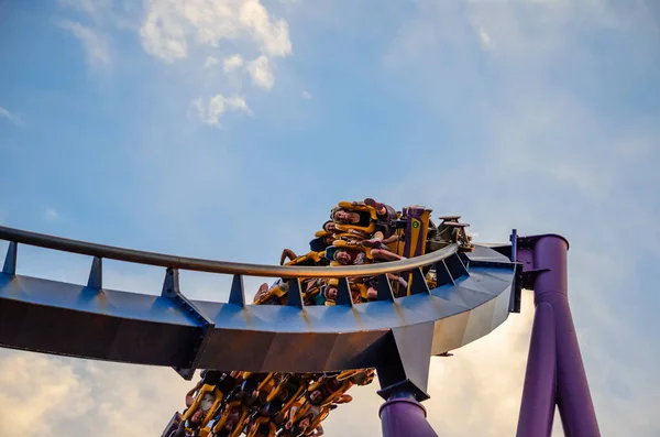 Gäste Genießen Die Bizarro Achterbahnfahrt Six Flags Great Adventure Jackson — Stockfoto