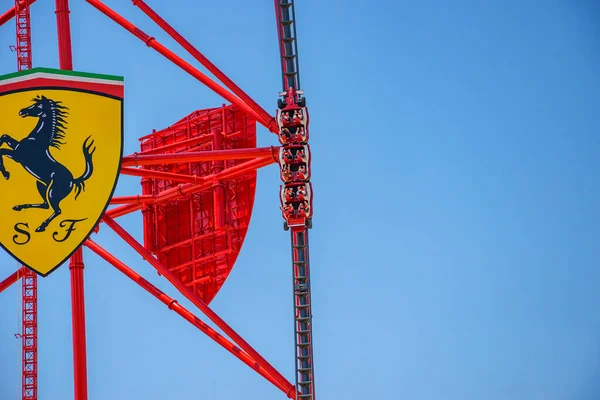 Avrupa Nın Yeni Tema Parkı Ferrari Land Manzarası Portaventura Nın — Stok fotoğraf