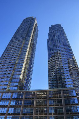 New York 'taki yüksek binaların ve gökdelenlerin panoramik manzarası.