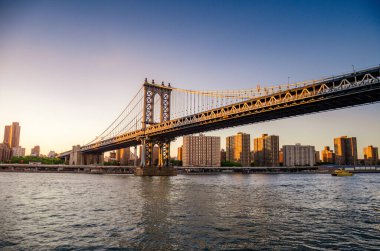New York şehir binalarının ve gökdelenlerin panoramik manzarası