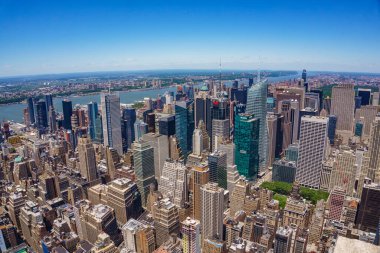 New York şehir binaları ve gökdelenler üzerinde panoramik hava manzarası
