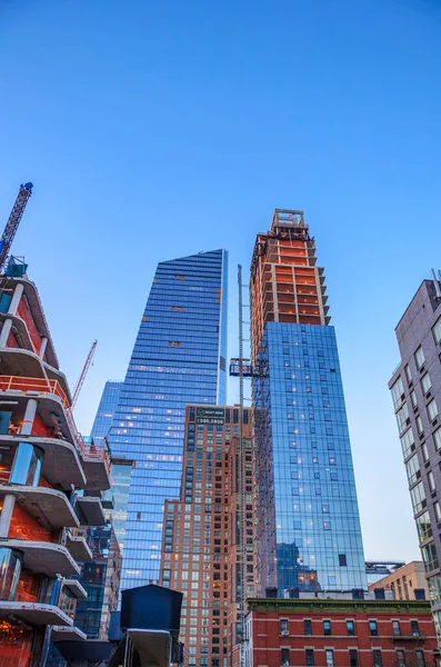 Панорама Будинків Нью Йорку Йдуть Хай Лайн — стокове фото