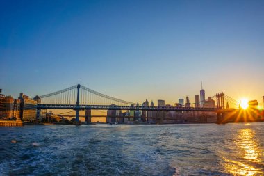 New York şehir binalarının ve gökdelenlerin panoramik manzarası