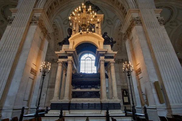 Dentro Catedral São Paulo Londres Detalhes Edifício Interior Uma Catedral — Fotografia de Stock