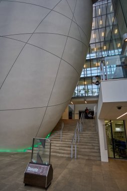 Doğa Tarihi Müzesi 'nin iç manzarası. 188 yılında kurulan müze, dünyanın dört bir yanından 80 milyon ürün ve türe ev sahipliği yapıyor. Londra, İngiltere, Birleşik Krallık.