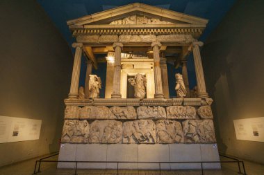 Parthenon Galerileri. İngiliz Müzesi, Londra, İngiltere, İngiltere 'deki Elgin Mermerleri.