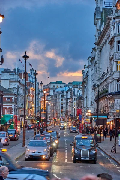 Hermosa Vista Cerca Londres Piccadilly Circus Por Noche Fotografía Calle — Foto de Stock