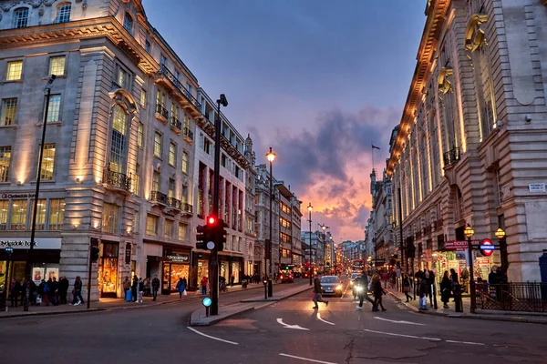 Geceleri Londra Piccadilly Sirki Yakınlarında Güzel Bir Manzara Londra Birleşik — Stok fotoğraf