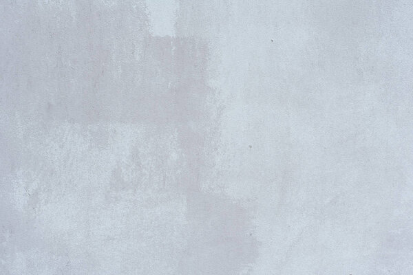 Фрагмент стены с царапинами и трещинами