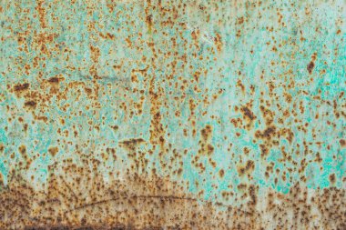 Arkaplan olarak kullanılabilecek çizik ve çatlaklarla metal doku