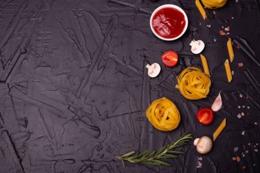 Gıda, makarna, makarna, spagetti. Arka plan olarak kullanılan makarna kompozisyon