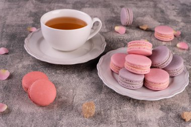 Düğün, St. Valentine's Day, Doğum günü, hazırlama, tatil. Bir beton zemin üzerine güzel pembe lezzetli Bademli kurabiye