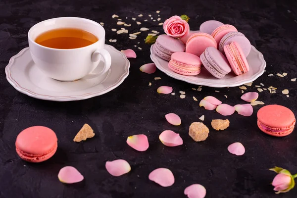 Wedding Valentine Day Birthday Preparation Holiday Beautiful Pink Tasty Macaroons — Stock Photo, Image