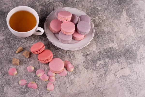 Wedding Valentine Day Birthday Preparation Holiday Beautiful Pink Tasty Macaroons — Zdjęcie stockowe