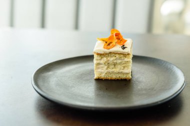 Kraker lezzetli taze havuç kek