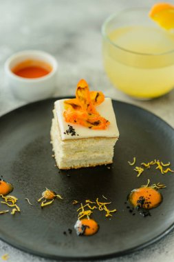 Kraker lezzetli taze havuç kek