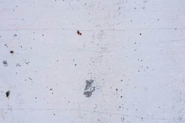 Doku, duvar, beton, arka plan olarak kullanılabilir. Çizik ve çatlaklarla dolu bir duvar parçası.