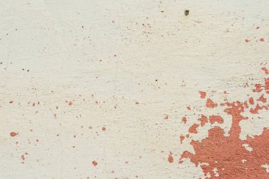 Çatlakları ve çizikleri olan beton bir duvarın dokusu arka plan olarak kullanılabilir.