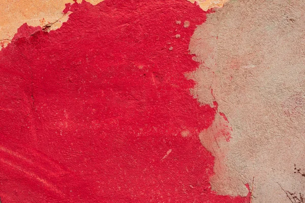 Çatlakları ve çizikleri olan beton bir duvarın dokusu arka plan olarak kullanılabilir.