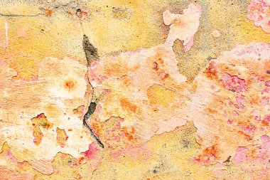 Çatlakları ve çizikleri olan beton bir duvarın dokusu arka plan olarak kullanılabilir.