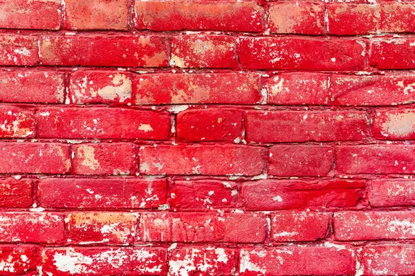 Çatlakları ve çizikleri olan tuğla duvar dokusu arka plan olarak kullanılabilir.