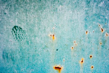 Arkaplan olarak kullanılabilecek çizik ve çatlaklarla metal doku