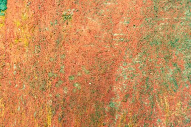 Çatlakları ve çizikleri olan beton bir duvarın dokusu arka plan olarak kullanılabilir.