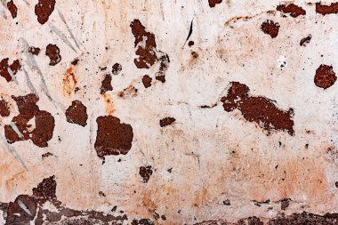 Çatlakları ve çizikleri olan tuğla duvar dokusu arka plan olarak kullanılabilir.