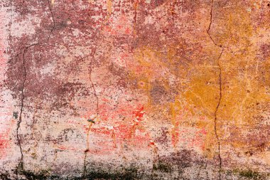 Çatlakları ve çizikleri olan beton bir duvarın dokusu arka plan olarak kullanılabilir.