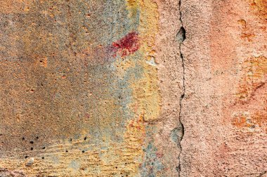 Doku, duvar, beton, arka plan olarak kullanılabilir. Çizik ve çatlaklarla dolu bir duvar parçası.