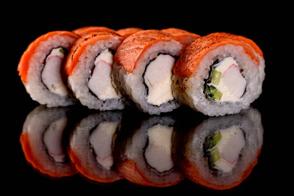 Verse Sushi Broodjes Bereid Uit Beste Soorten Vis Zeevruchten Japanse — Stockfoto