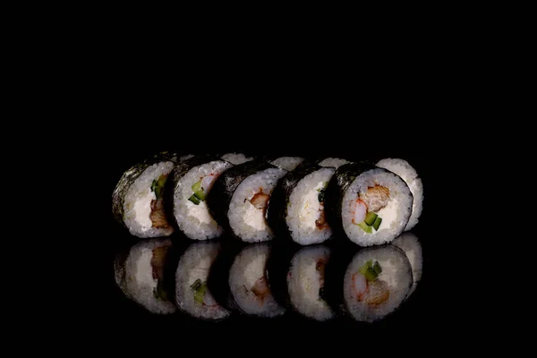 Fresco Delizioso Bel Sushi Rotoli Uno Sfondo Scuro Elementi Cucina — Foto Stock