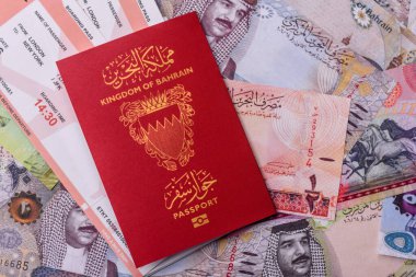 Seyahat etmek, uçmak ve iş yapmak için Bahreyn pasaportu. Bahreyn belgesi, sınırı geçmek için kimlik