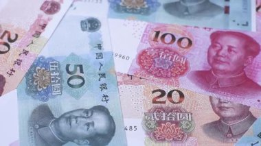 Çin kağıt parası, farklı değerlerde yuanlar. Tasarımınız için Çin parası bir iş geçmişi olarak