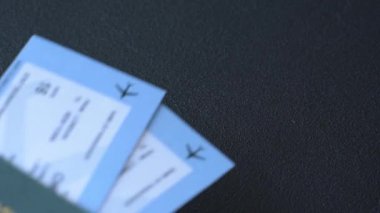 Seyahat etmek, uçmak ve iş yapmak için Mısır pasaportu. Mısır belgesi, sınırı geçmek için kimlik