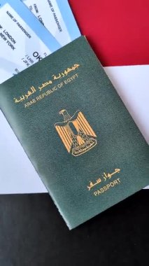 Seyahat etmek, uçmak ve iş yapmak için Mısır pasaportu. Mısır belgesi, sınırı geçmek için kimlik