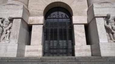 İtalya, Milan 24 Eylül 2019, Piazza Affari, İtalyan borsasının merkezi.