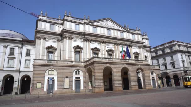 意大利米兰 2019年12月26日 意大利米兰市拉斯卡拉剧院的地标建筑 — 图库视频影像