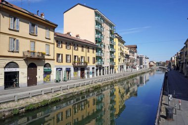 İtalya, Milano - Nisan 2020 Navigli Kanalları (alzaia naviglio pavese) 19 Coronavirüs salgını karantina salgını sırasında şehrin merkezi